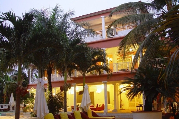 Hotel Coconut Residence (Bakau)